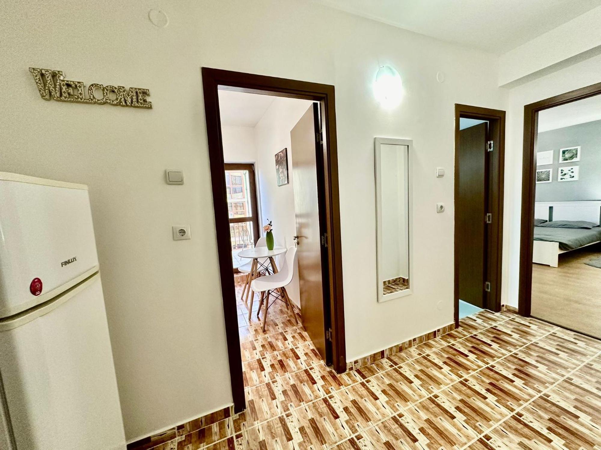 Apartament Novara 17 Крайова Экстерьер фото